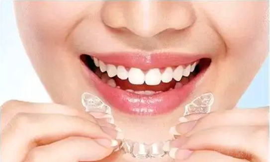 牙齿矫正时候带套期间注意什么