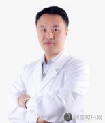 北京美莱董岩岩医生做大腿吸脂技术好不好？做大腿吸脂对比图_价格介绍