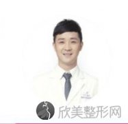 成都美莱王晓斌医生做隆胸手术需要多少钱？个人简介_价格表