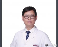 郑州铭艺医院陈涛医生做脂肪隆胸好不好？医生简介-价格表参考!