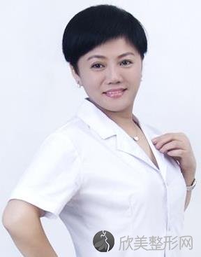 齐迎医生
