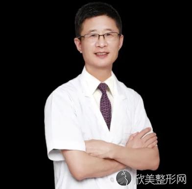 伍森林医生