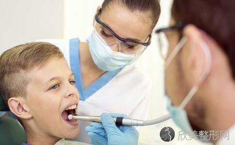 龋齿怎么形成的，该怎么预防和治疗？
