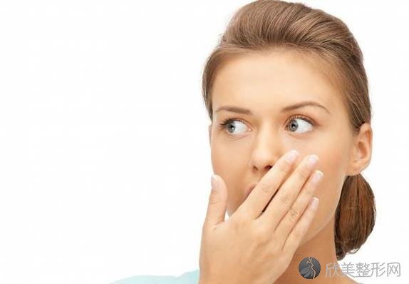 口臭造成的原因是什么？什么人较容易产生口臭？