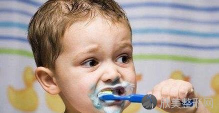 儿童口腔保健七大误区，90%妈妈都不知道！