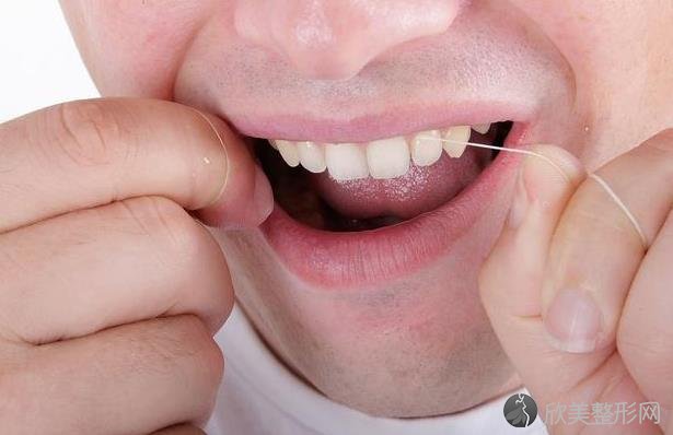 口腔溃疡预示哪些病？健康小贴士：要警惕这4种疾病！