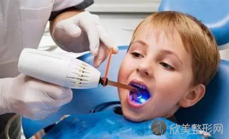 宝妈您知道孩子牙齿的重要保护衣“涂氟和窝沟封闭”吗？