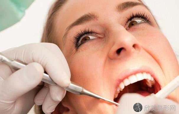 为什么会牙齿敏感？当你牙齿冷热酸甜疼痛时，应该怎么办？