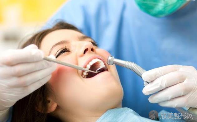 什么是牙齿根管治疗？牙医：这些情况需做根管治疗！