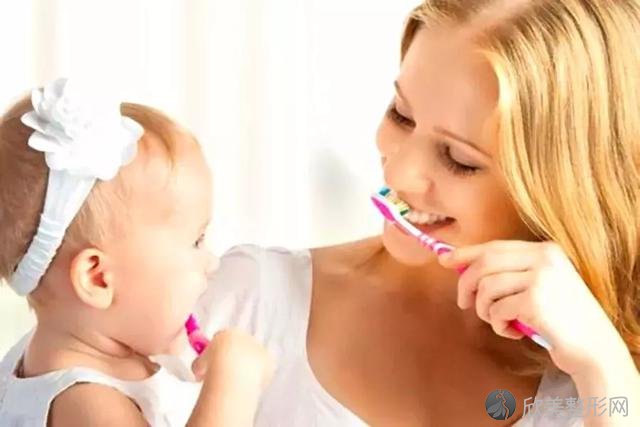 让一口好牙陪伴孩子一生，家长要把这7个牙齿护理知识教给孩子！