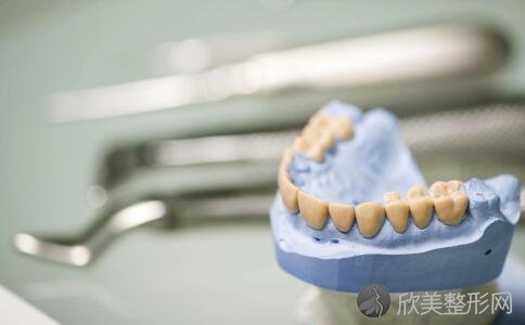 导致磨牙的出现的原因是什么？