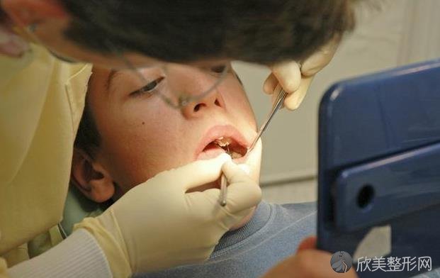 小孩蛀牙怎么办？防御整治措施有区别，对症治疗更健康！