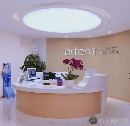 广州澳玛星光医疗美容门诊部​王冠做开眼角怎么样？附医生简介-开眼角案例