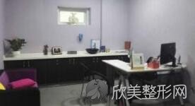 嘉峪关哪家医院做假体丰胸手术好？正规排名榜盘点前四-价格清单一一出示!！
