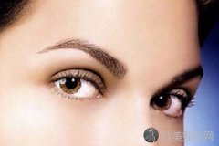 洗眉毛会留疤吗