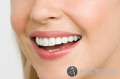 龅牙矫正哪家好