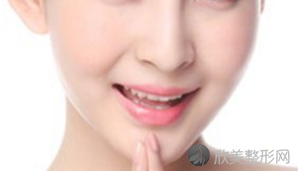 假体隆鼻手术对鼻梁有什么影响呢