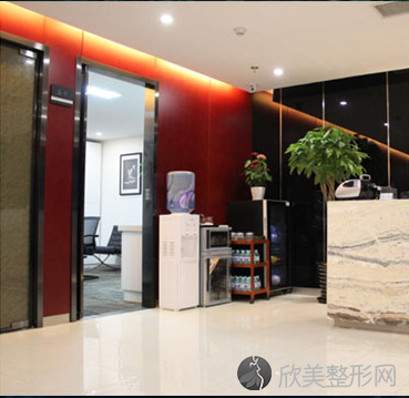 北京杨仁宝医疗美容诊所杨仁宝做面部吸脂怎么样？附医生简介-面部吸脂案例