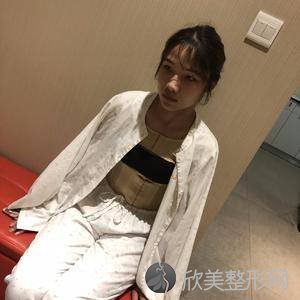 韩国延世白整形外科白汀桓做吸脂瘦腰部怎么样？附医生简介-吸脂瘦腰部案例