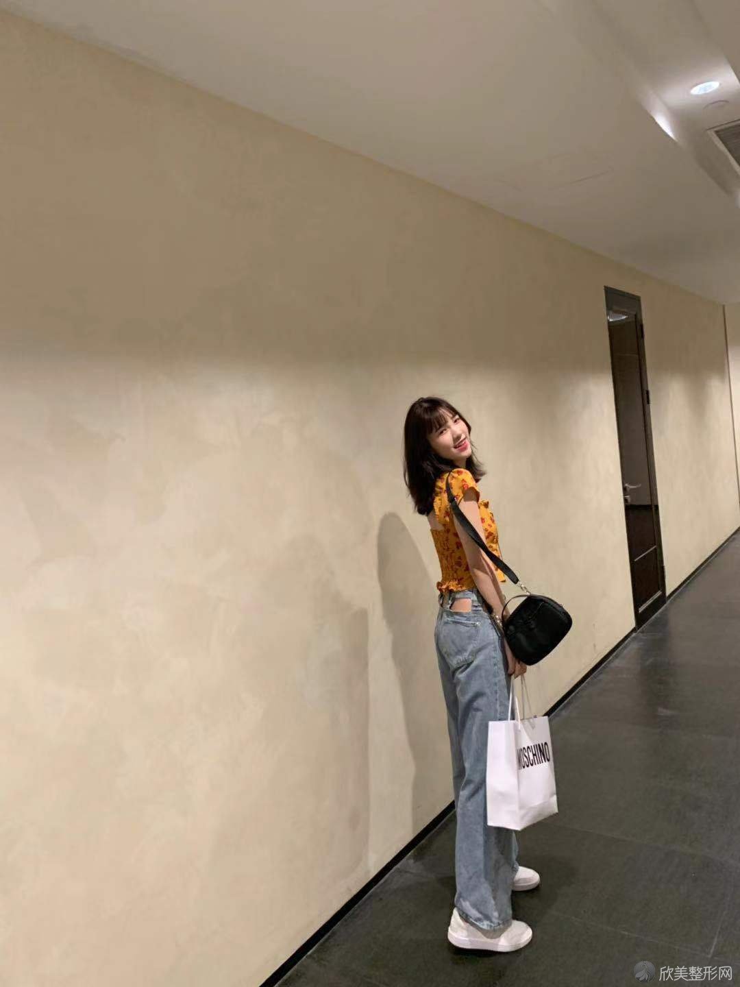 泰安女兵美容整形外科诊所黄建涛做吸脂瘦腰部怎么样？附医生简介-吸脂瘦腰
