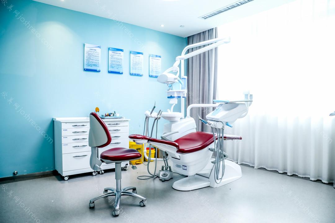 福州种植牙好的医院推荐，都是种植牙排名前三的正规牙科!