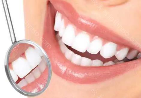 武汉牙科做全口假牙哪家技术好？武汉一口全瓷牙价格大概是多少？