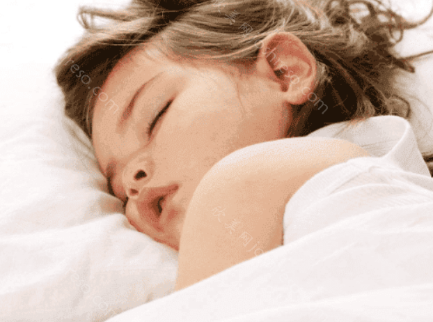 晚上睡觉长期不闭嘴有危害吗?据说会影响颜值，这是真的吗