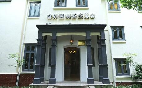 上海自体脂肪隆鼻整形医院有哪些？人气前10医院排名披露