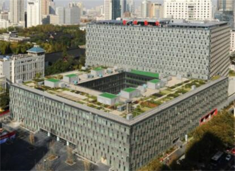 南京鼓楼医院牙齿矫正价格表：整牙价格贵吗？实力医生与费用表分析