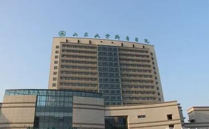 济南齐鲁医院拉皮手术价格表，李东、胡振生医生技术评价及手术价格贵吗？