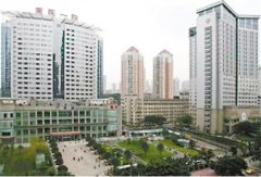 重庆玻尿酸填充医院哪家好？推荐三甲医院整形科，实力与口碑兼备
