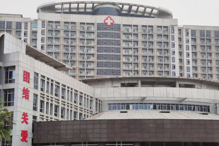 柳州市人民医院整形科怎么样？超全价格优惠表+医生案例，心动了没！