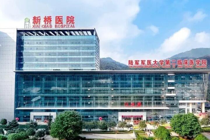 哈尔滨医大一院去眼袋手术费用详览：内切2025元起，外切2025元起，整形美容外