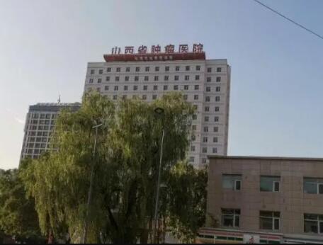 山西省肿瘤医院尖牙种植牙技术价格表，了解手术价格及性价比