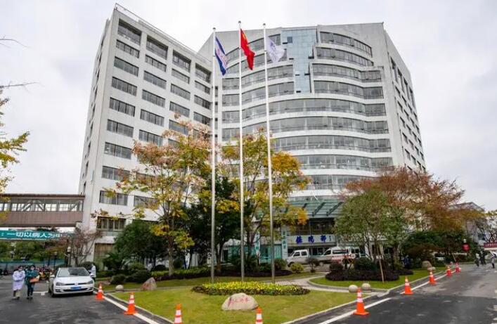 湖州市医院脱发植头发多少钱(湖州市脱发植头发医院在榜名单前十名评价极高