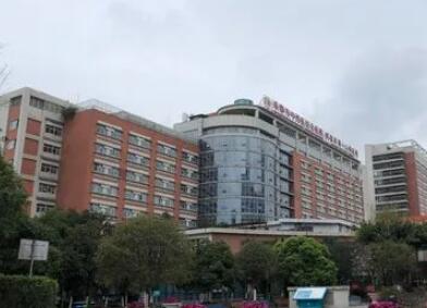 成都市第一人民医院口腔科在南区还是北区？是南区的口腔科还是北区更好呢？