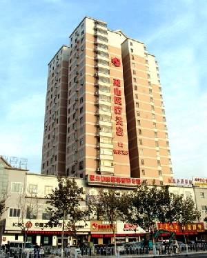 保定蓝山小拉皮手术费用解析：12，000至18，000元价格区间一览