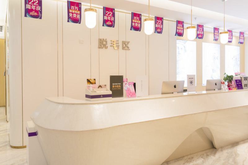 重庆华美整形价目表一览，附隆鼻案例效果图