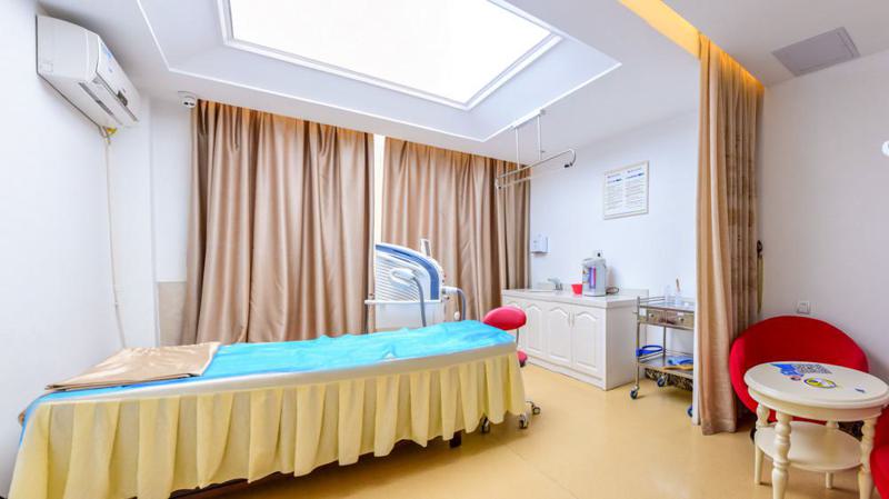 佛山去颊脂垫哪些整形医院好？前10少不了壹加壹美容可靠值得信赖