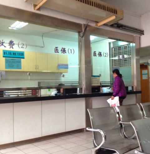 长沙铂菲特口腔好不好？有没有坐诊专家、口碑如何、地址和优惠如何查询？