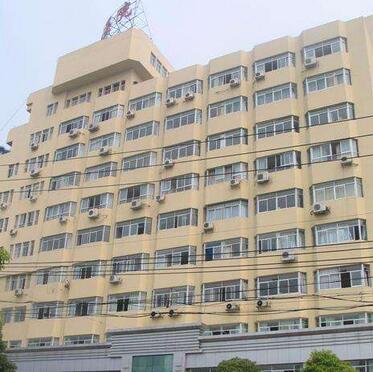 南昌口腔医院排名前几名一览，附属口腔医院、瑞尔、德亚等推荐医院