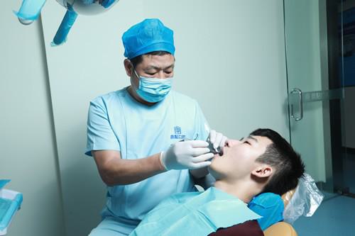 海口牙科医院哪家好？推荐鼎点口腔、华美口腔，了解他们的特色项目有哪些