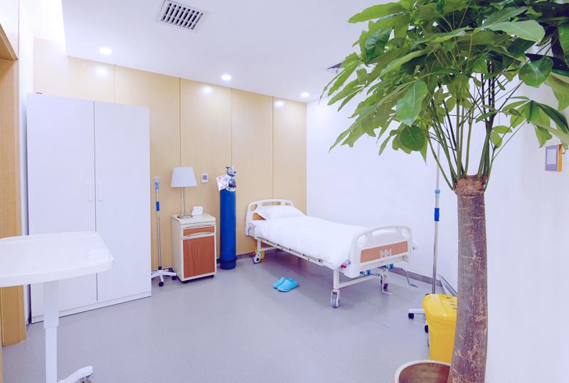 北京丰联丽格医疗美容门诊部割双眼皮手术价格表，价格合理值得了解