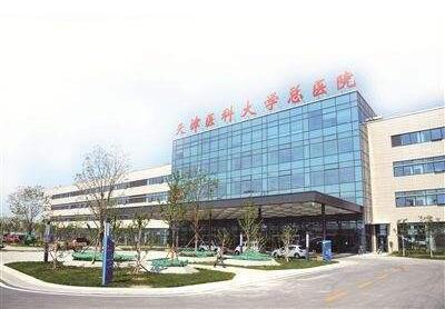 天津医科大学总医院口腔科李杰技术好吗