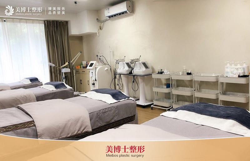 漳州市哪家大人门牙歪斜矫正医院-漳州美博士医疗美容优势突出
