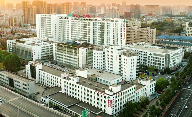 河北省人民医院玻尿酸丰唇手术费用明细及专家介绍，价格是否合理一览表