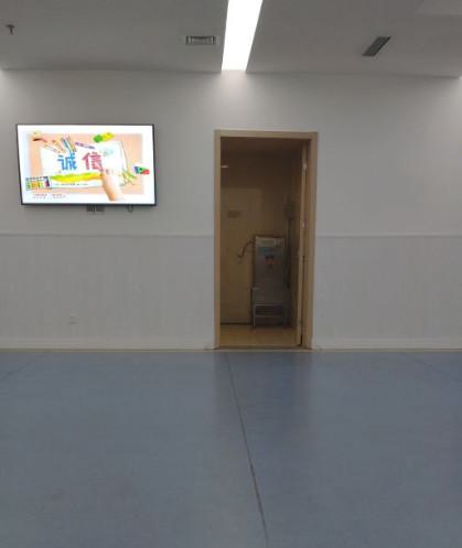 盐城市负责人民医院口腔科究竟坐落在哪个区？或者是哪个区拥有盐城市负责人