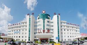 大理大学第一附属医院隆胸手术价格表，价格表及案例解析，了解是否值得