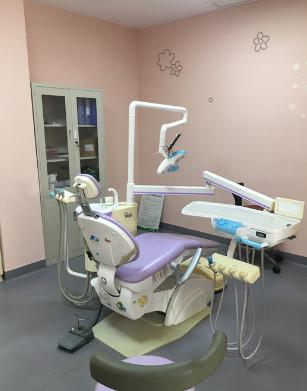 襄阳樊城区大众口腔门诊部价格表一览：各项口腔治疗费用多少