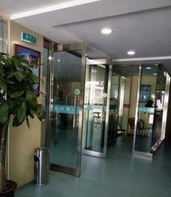 2025北京全瓷冠牙冠排行前10强的口腔医院详细介绍！北京儿童医院保定医院口腔